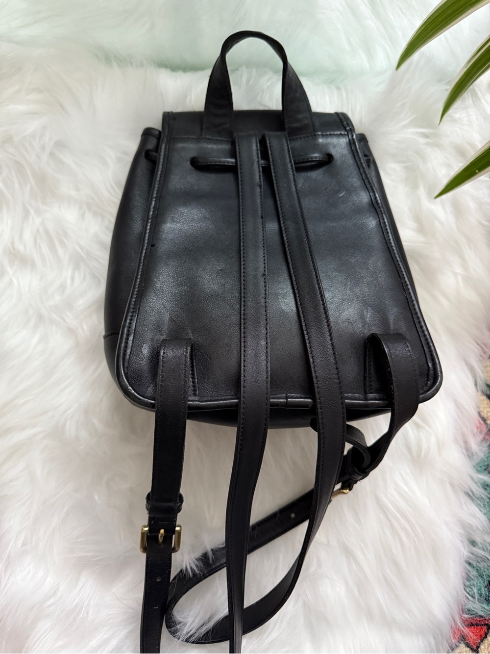Vintage Coach Daybag - Glove-Tanned Leather Backpack - Picture 4 of 7